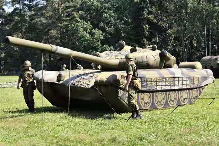 银川大型军用充气坦克